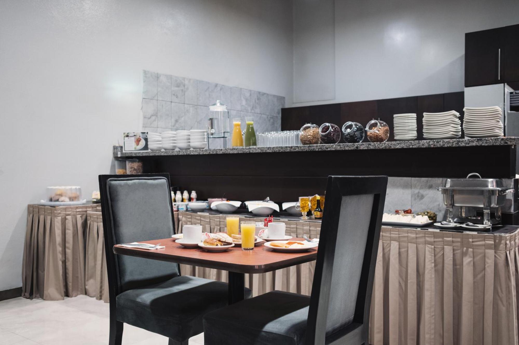 Exe Cities Reforma Hotel 4*